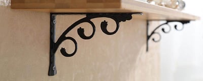 Këmbë rafti për montim në mur