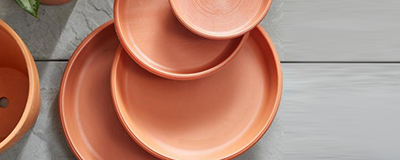 Pjata për vazo qeramike