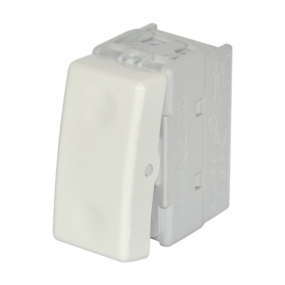 GEWISS 16 A intermediate switch white Megatek