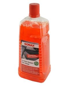 Shampo, koncentrat 1:5, për larje auto, 2 Lt