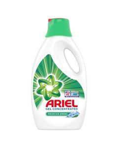 Detergjent i lëngshëm për larjen e rrobave, Ariel Mountain Spring, 40 larje, 2.2 l