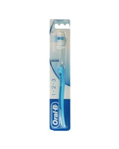 Toothbrush 35 Medium, Indicator, Oral-B, plastic, 22x5 cm, light blue, 1 piece